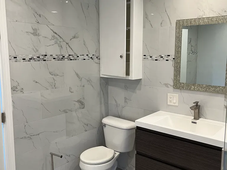 228 N Siena Dr — Photo 8
