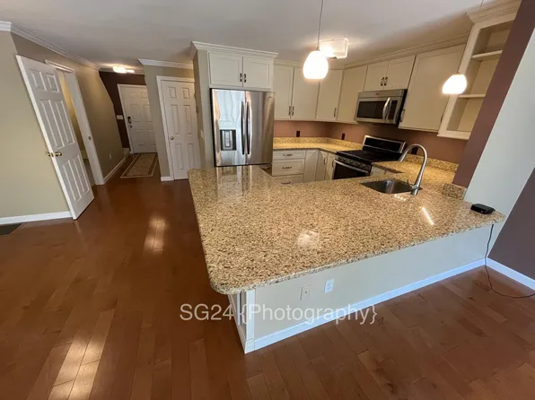 9 Ann Dr, North Grafton, MA 01536