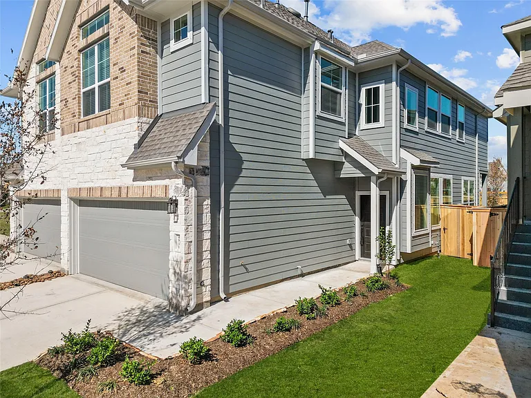 4931 Carranza Ct — Photo 4