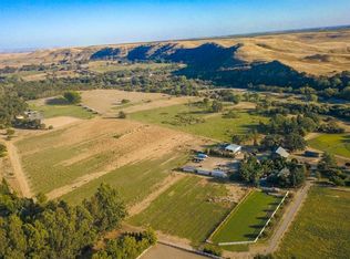 16302 Morrison Rd, Oakdale, CA 95361