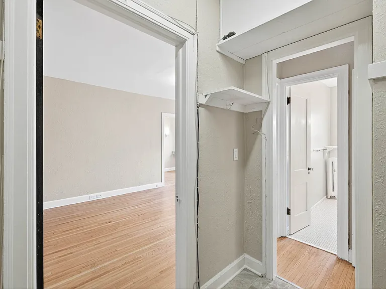 2103 Harriet Ave #204 — Photo 17