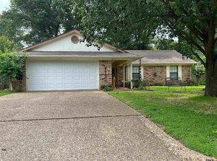 907 Peggy Dr, Whitehouse, TX 75791