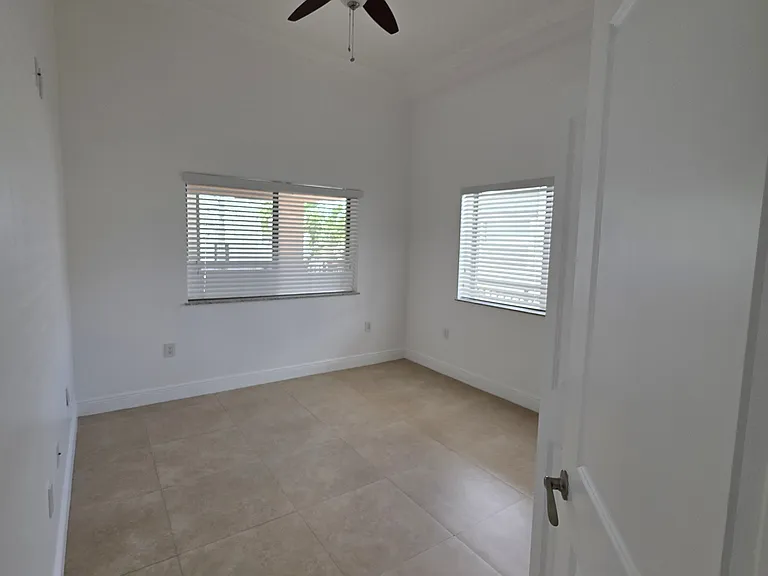 2268 SW 8th St #1 — Photo 7