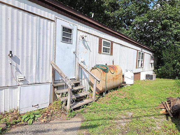 2nd image of 9 Rivercrest Road #22