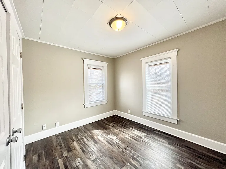238 Madison St #3 — Photo 2
