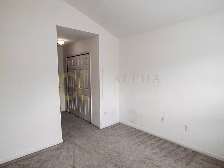 5012 Hawkstone Dr — Photo 9