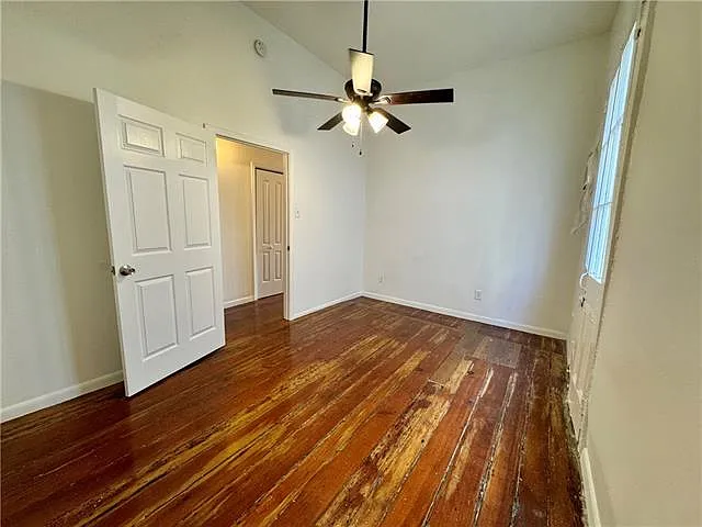 1123 Burgundy St #A — Photo 10