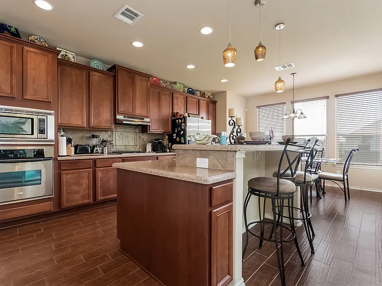 3615 Mendocino Park — Photo 8