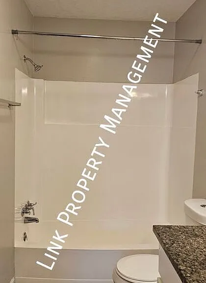 1640 Keeble St — Photo 27