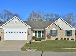 1809 Loehr Estates Ct, Ballwin, MO