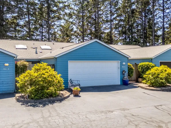 96 NW 33rd Pl Unit G, Newport, OR 97365