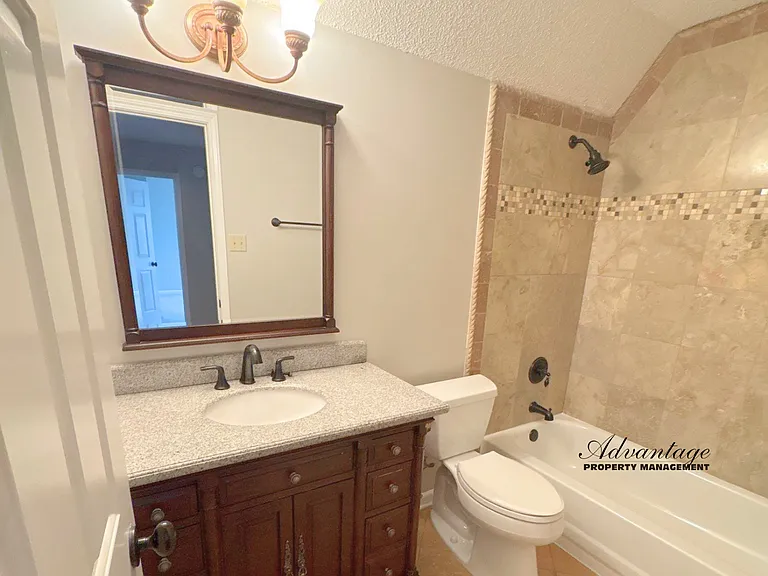 1286 Creek Valley Dr — Photo 20