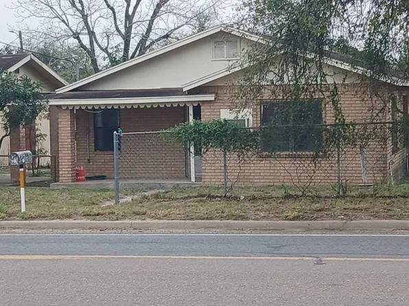 811 N Smith Ave, Hebbronville, TX 78361