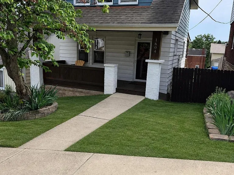 1604 Chelton Ave — Photo 7