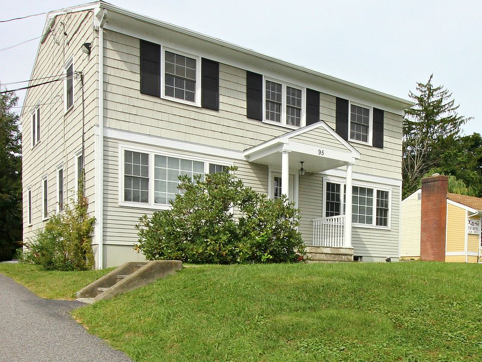 1st image of 95 Gleneida Ave Ste 2