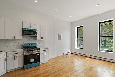 724 Marcy Avenue, #2
