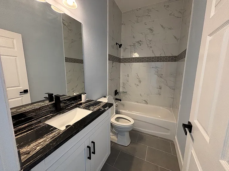 6051 82nd Ter N — Photo 14
