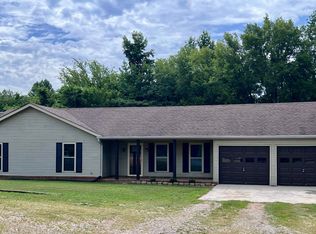 8060 Frankfort Rd, Tuscumbia, AL 35674