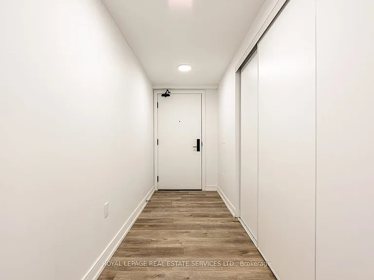 1 Jarvis St #315 — Photo 3