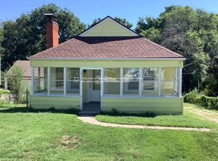 2319 S Maywood Ave, Independence, MO 64052