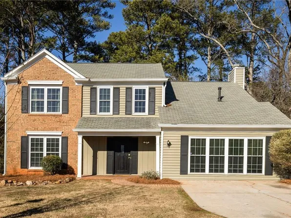 3384 Southern Oaks Ct, Decatur, GA 30034