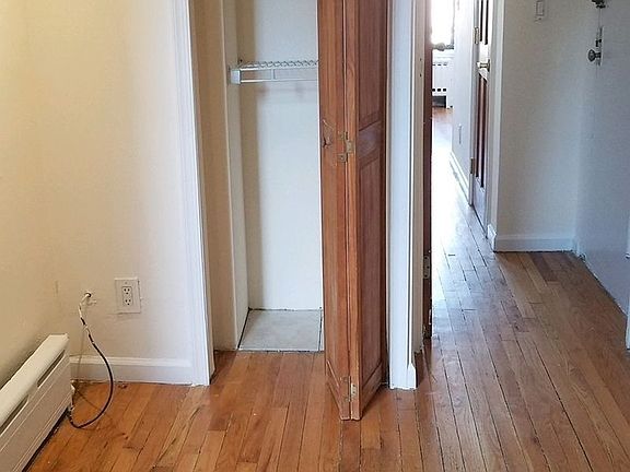 5th image of 255 E 10th St APT 6C
