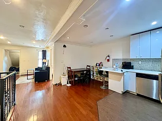 Rented by Arche Nest LLC