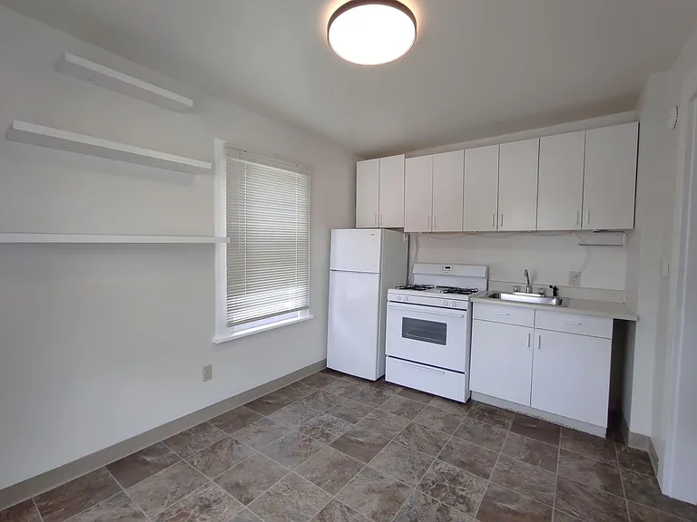 1527 SW Columbia St #B — Photo 7