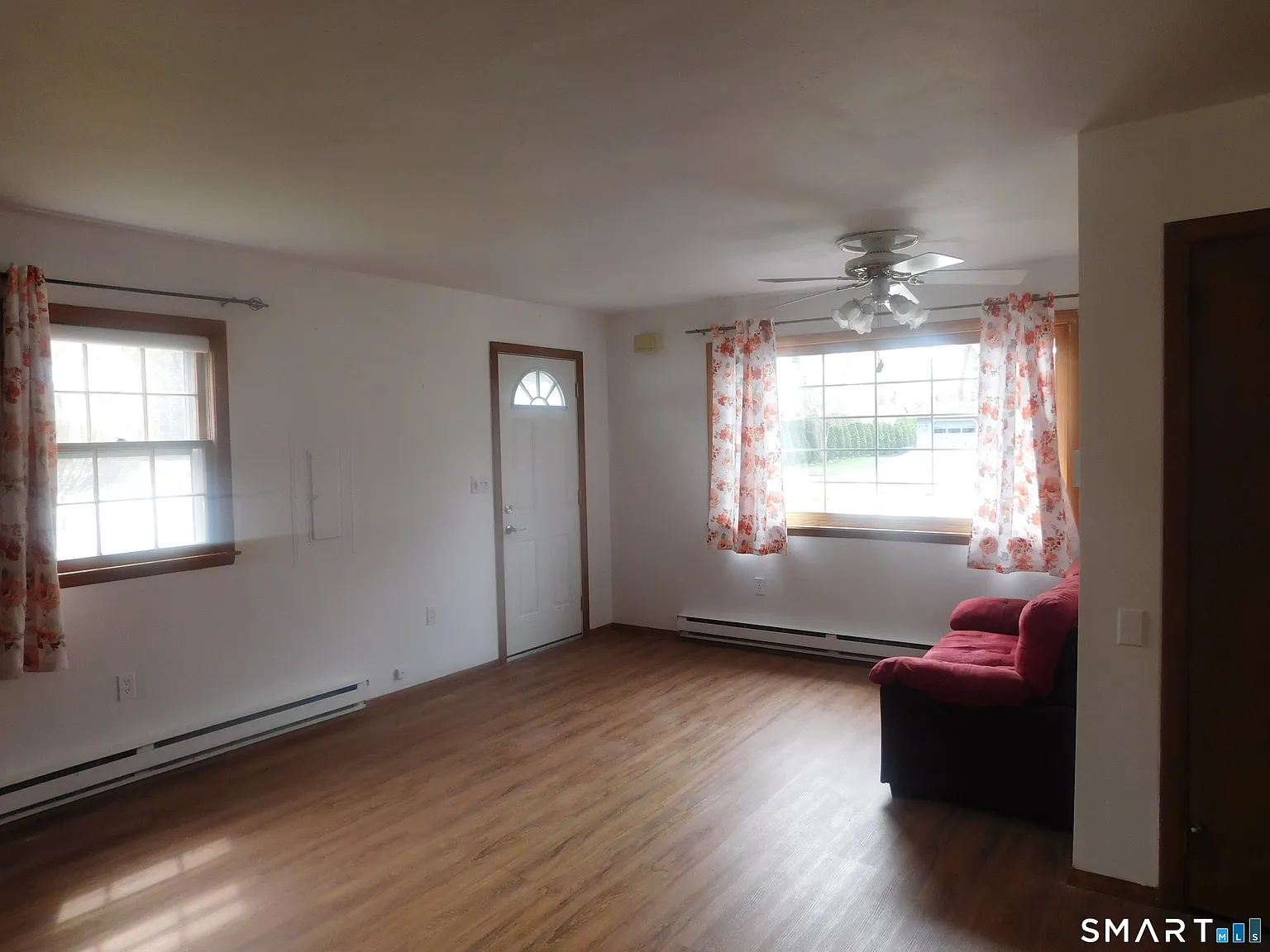 Studio, 1.0 bath, 350 sqft, $1,400 — Photo 3