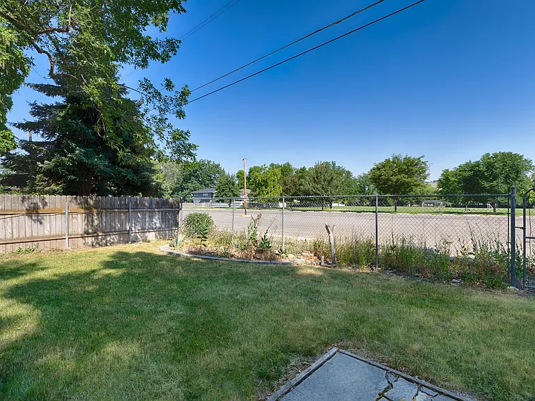 3410 W Sunset Ave — Photo 16