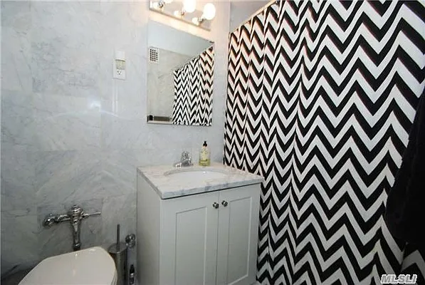 Sold by Laffey Real Estate | media 28