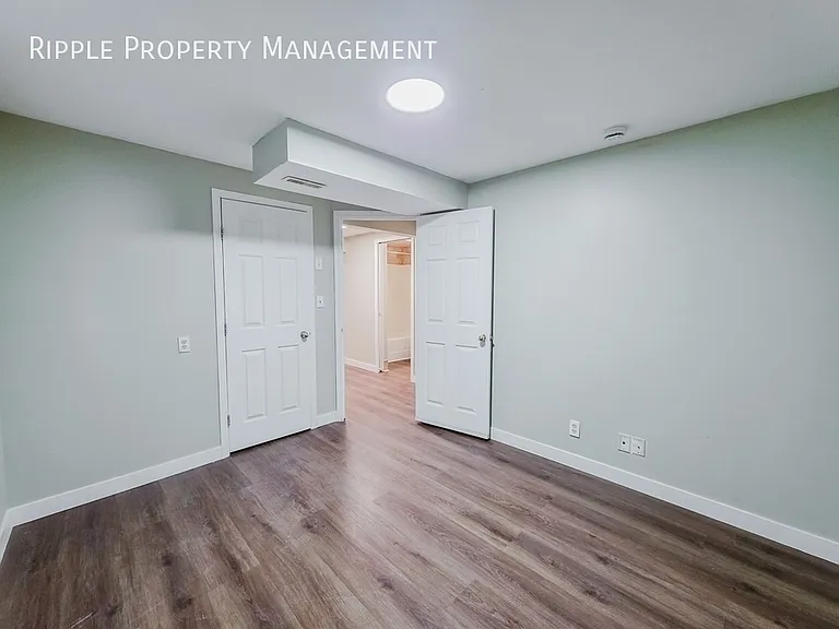 346 Saddlebrook Way NE #LOWER — Photo 10