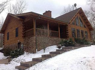 56 Chase Hill Rd, Pomfret Center, CT 06259