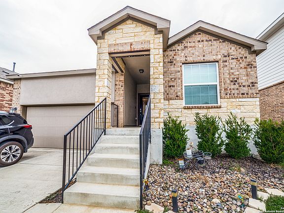 2nd image of 6022 Akin Cir