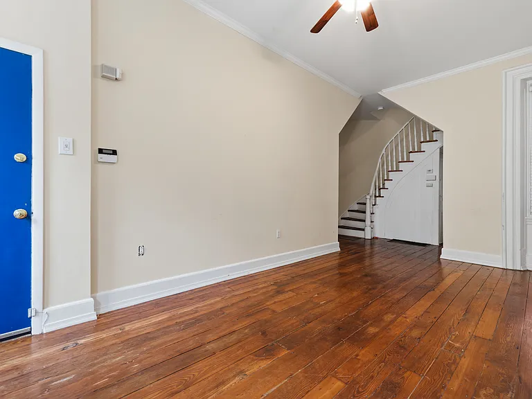2025 Poplar St #1 — Photo 9