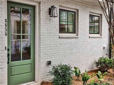 4454 Dandelion Ln, Atlanta, GA, 30342