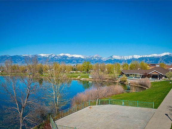 4th image of 129 Village Dr Suite 301-B