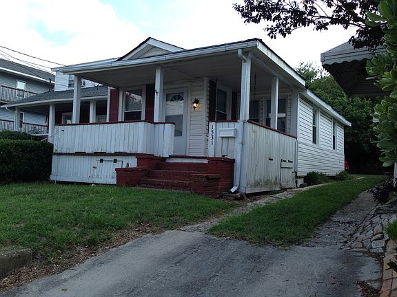 3rd image of 1531 E Ocean View Ave