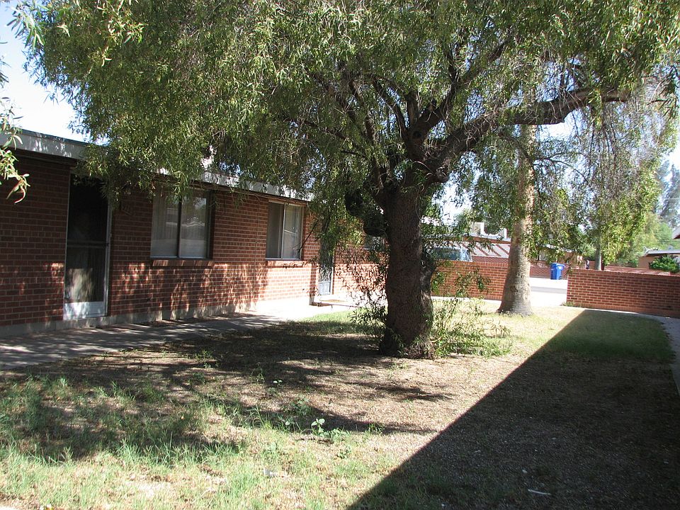 1st image of 911-901 E Holaway Dr #911