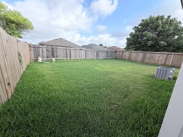 3109 Saskatchewan Dr — Photo 20