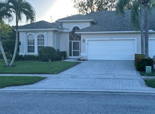 7884 Rockford Rd, Boynton Beach, FL 33472