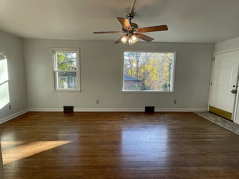 2 bed, 850 sqft, $1,650 — Photo 4