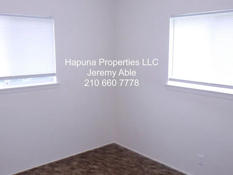 313 Tarasco St #313 — Photo 8