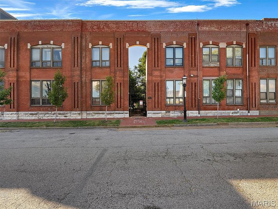 1st image of 1523 S 10th St APT 110