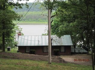 62451 E 174th Rd, Wyandotte, OK 74370