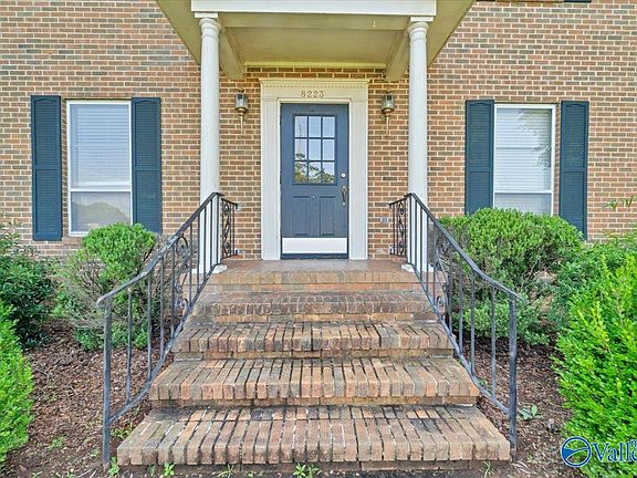 3rd image of 8223 Bailey Cove Rd SE APT A