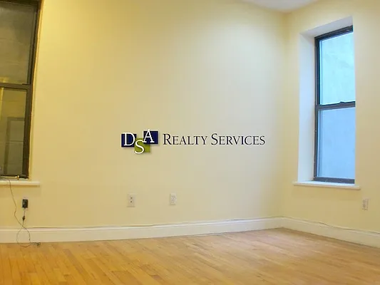 Rented by DSA Realty | media 72