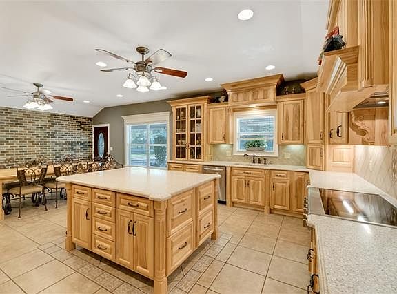3rd image of 59267 N Pearl Dr