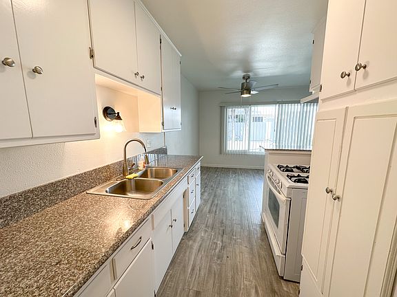 5th image of 3426 Vinton Ave APT 3