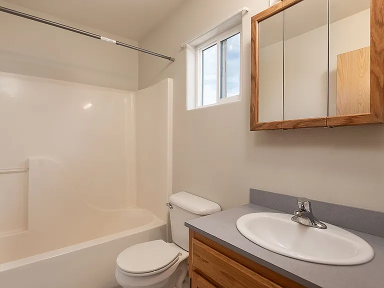 2358 NE Ocker Dr #14 — Photo 21
